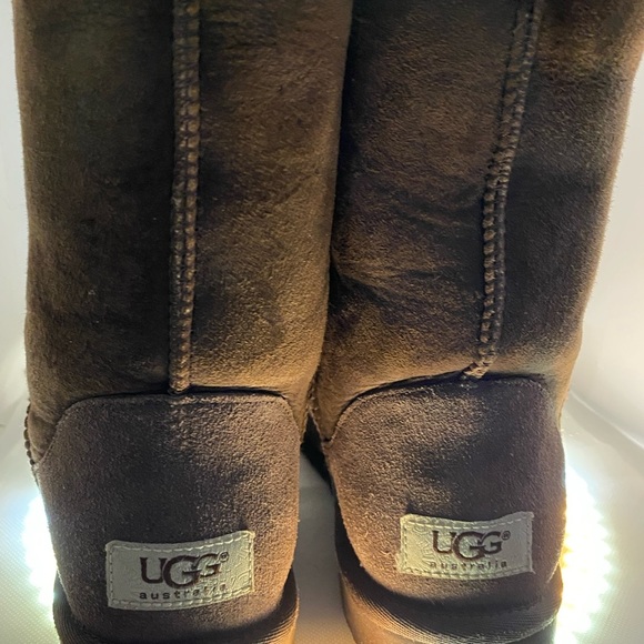 Ugg boots - Picture 3 of 3